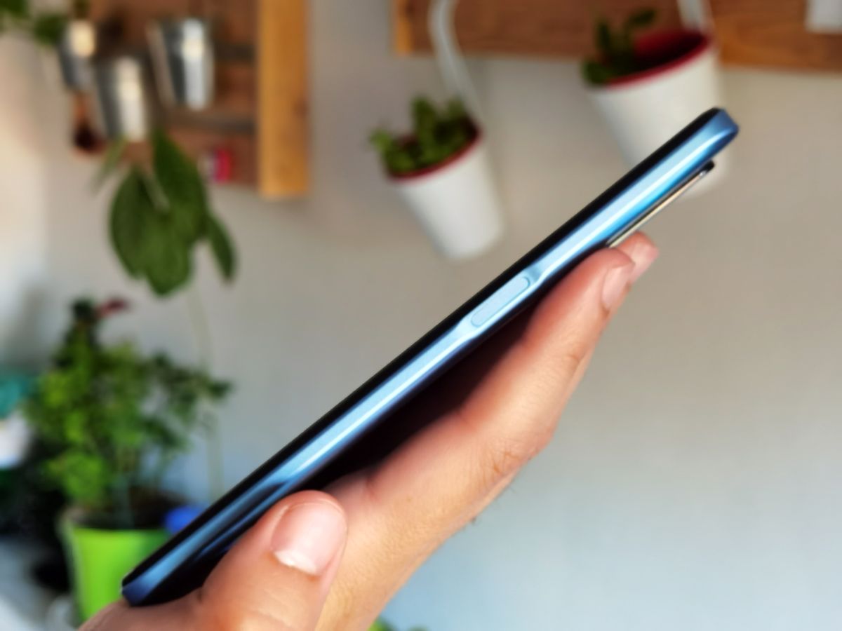 realme-8-5g-1