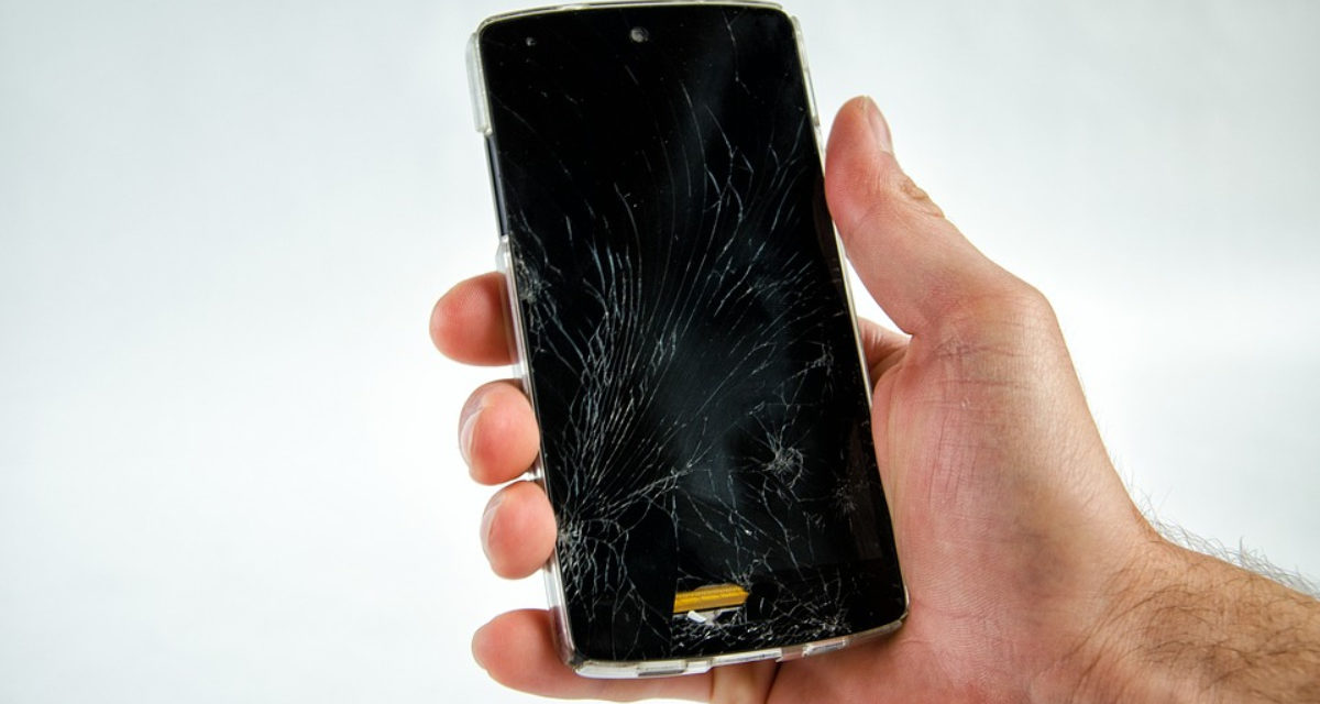 Gorilla Glass 5 vs Victus: cuál es mejor y protege más la pantalla del móvil
