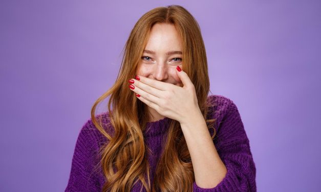 Las mejores bromas del Día de los Inocentes que puedes ver a través de tu móvil