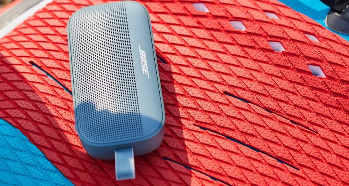 5 motivos por los que el Bose SoundLink Flex es el compañero ideal de tu móvil si te vas de escapada