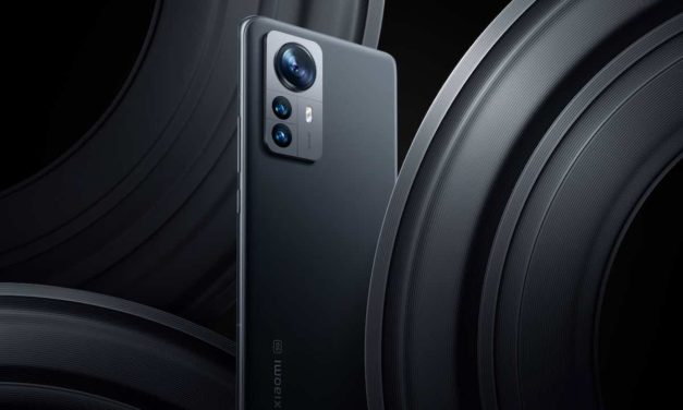 Xiaomi 12 Pro, el más ambicioso de Xiaomi llega a España superando la barrera de los 1.000 euros