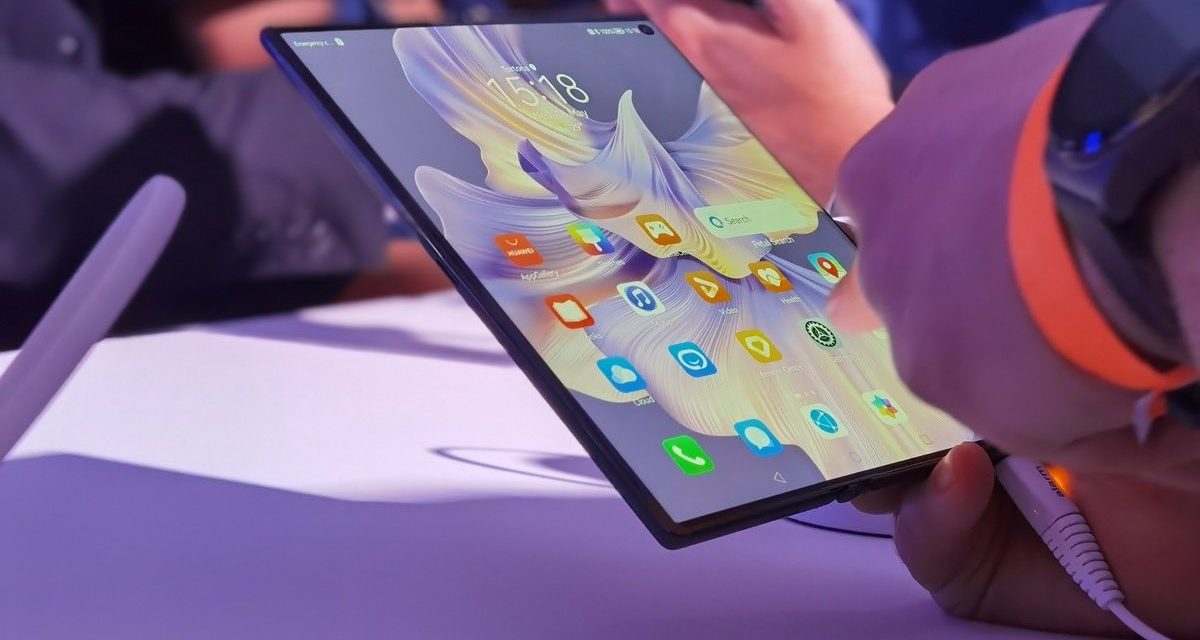 El móvil plegable de Huawei llega a España, aunque sin 5G ni los Servicios de Google
