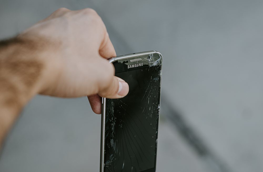 ¿Cubre la garantía de Samsung una pantalla rota de móvil? 1