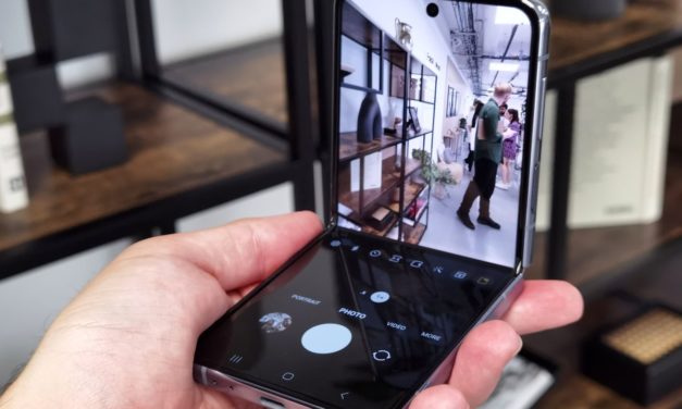 Samsung Galaxy Z Flip4, más potencia y batería para un móvil más pequeño