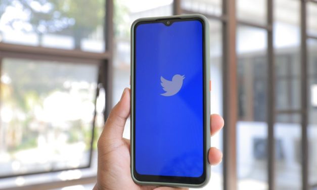 Cómo descargar toda la información de tu perfil de Twitter en el móvil