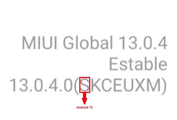 primera letra al lado de la version de MIUI en movil Xiaomi