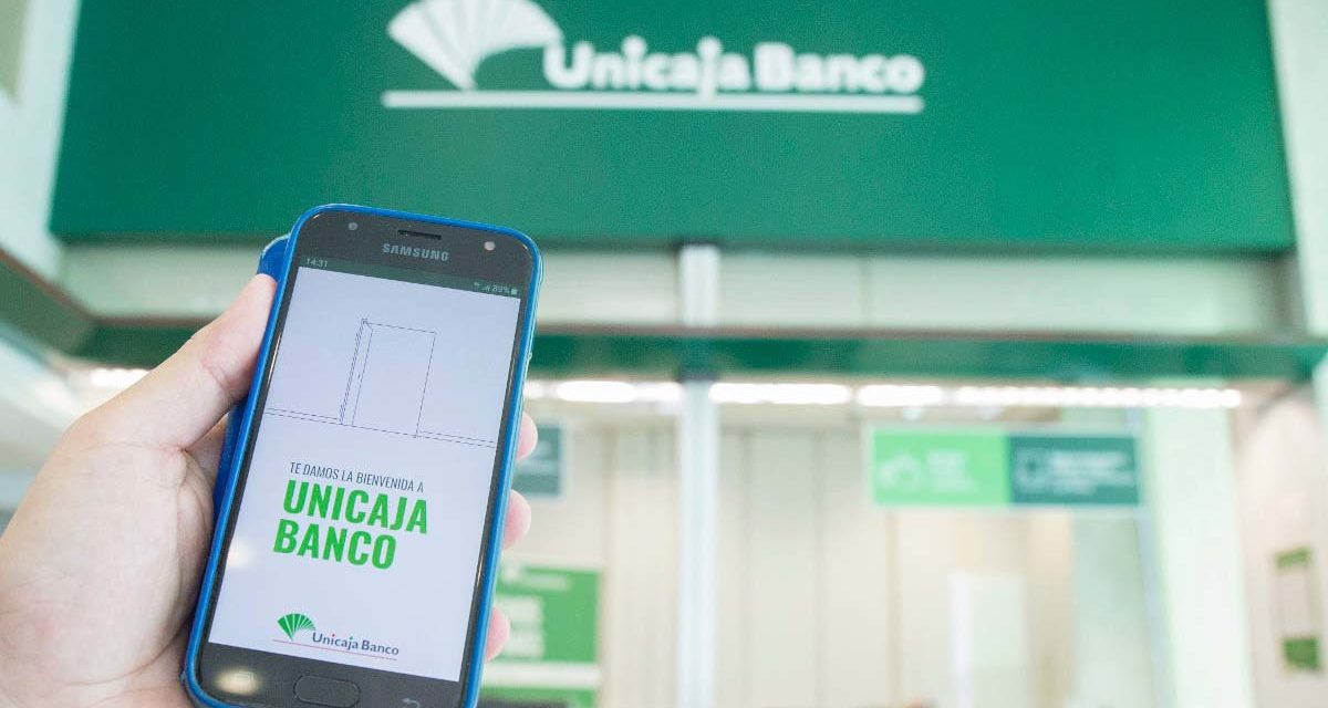 Unicaja no funciona, la app bancaria se cae en toda España