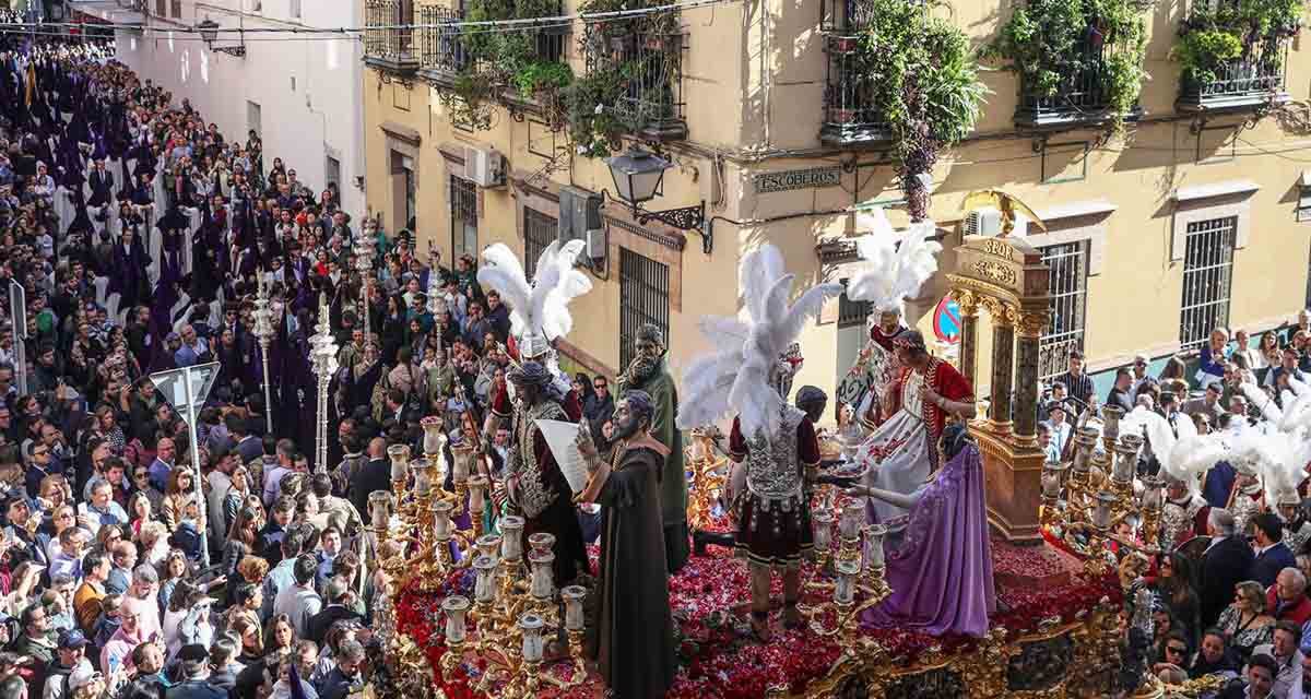 Cómo ver la Semana Santa 2024 en Canal Sur en directo con tu móvil