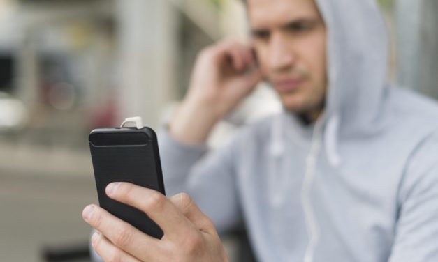 687974167 y 681006674, cuidado con estos SMS de Correos y DGT que podrían ser una estafa