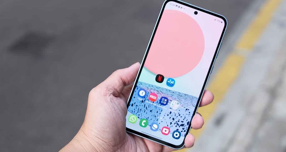 ¿Cuánto cuesta reparar y cambiar la pantalla del Galaxy A55?