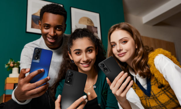 TCL lanza tres móviles supereconómicos con los que pretende quitarle el trono a los Redmi