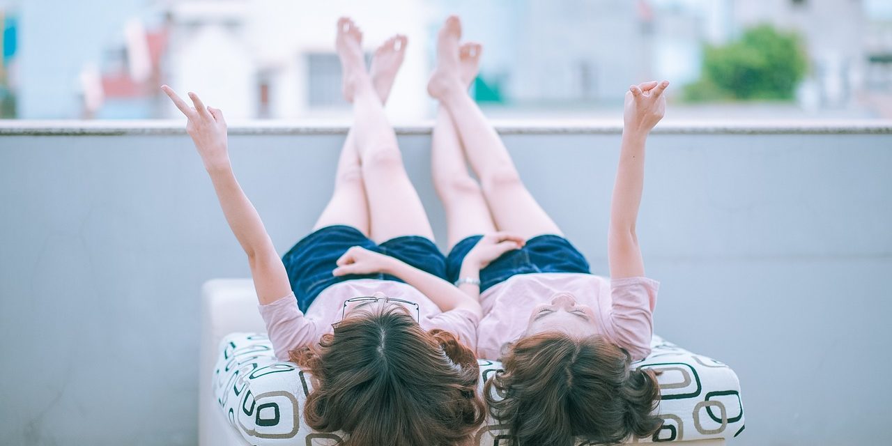 Los mejores 45 fondos de pantalla para compartir con tu mejor amiga