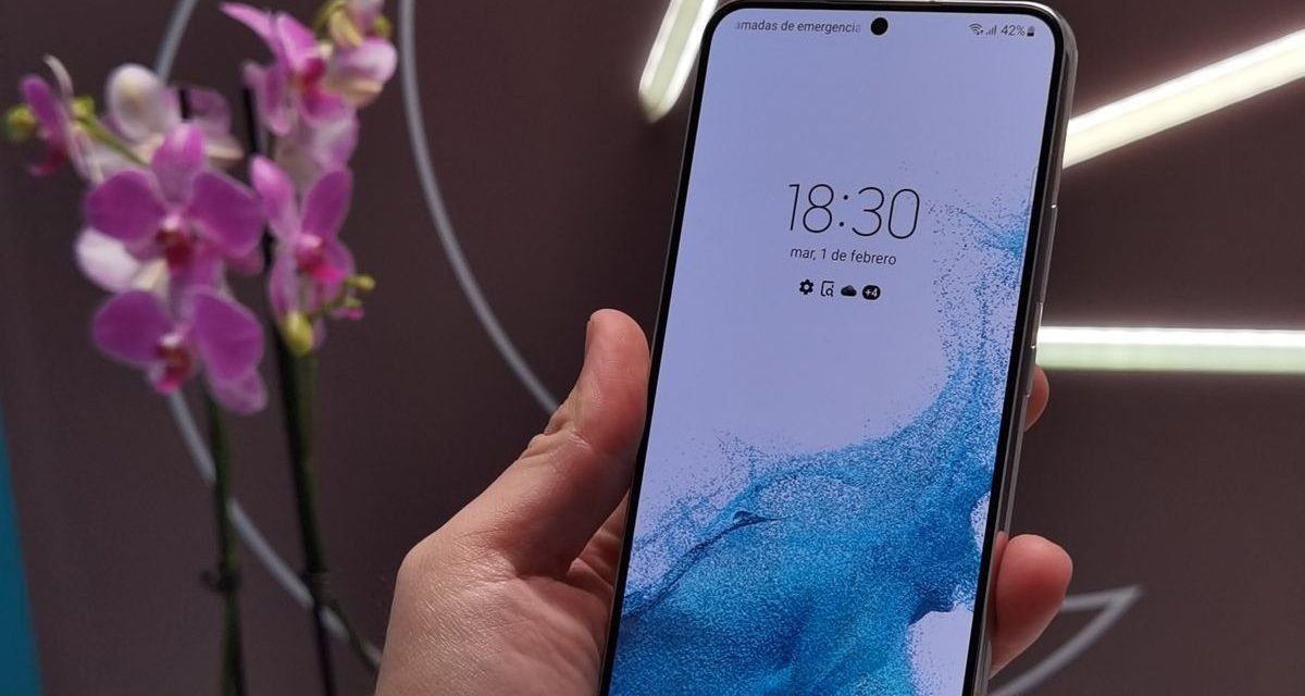 La pantalla de mi móvil se apaga sola: por qué sucede y posibles soluciones
