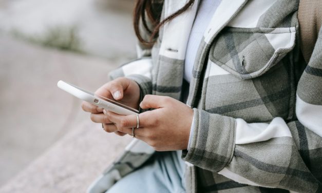 8 trucos del móvil que utilizo cada vez que viajo en vacaciones