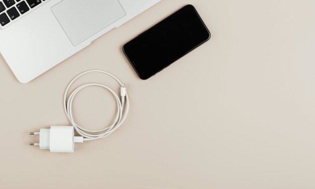 7 consejos para decidir qué cargador de móvil comprar (y no arrepentirse después)