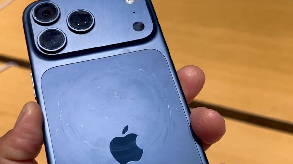 iPhone 17 se raya