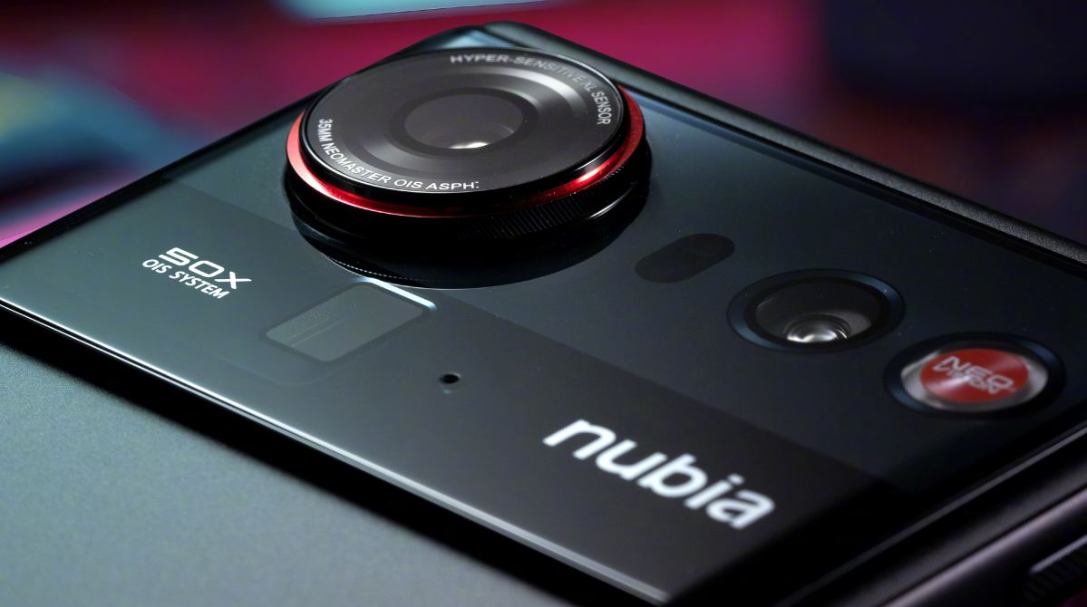 ZTE nubia Z80 Ultra 1