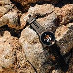 Amazfit presenta el primer reloj deportivo AMOLED con sistema solar dual